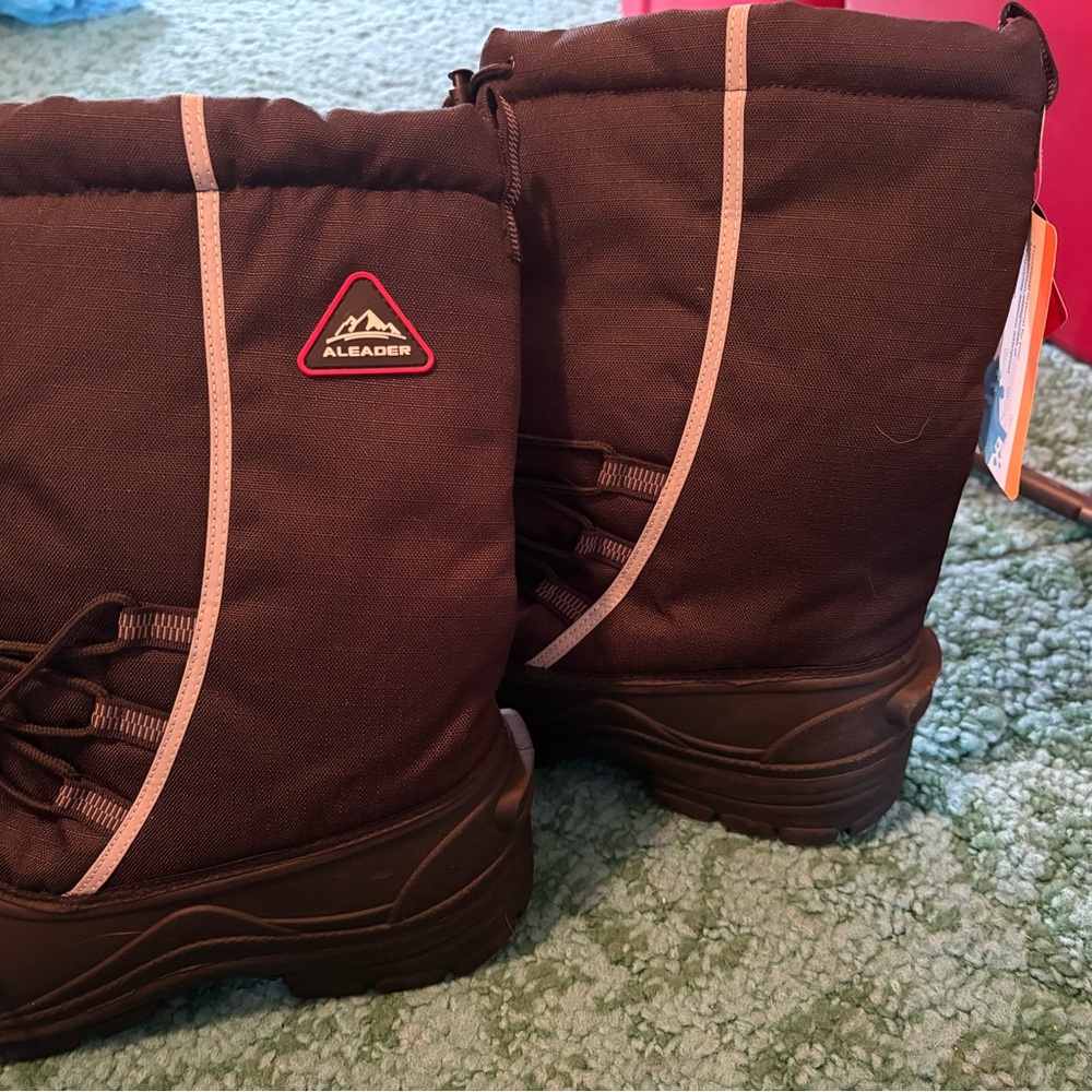 ALeader Mens Brown Winter Boots with tan Trim